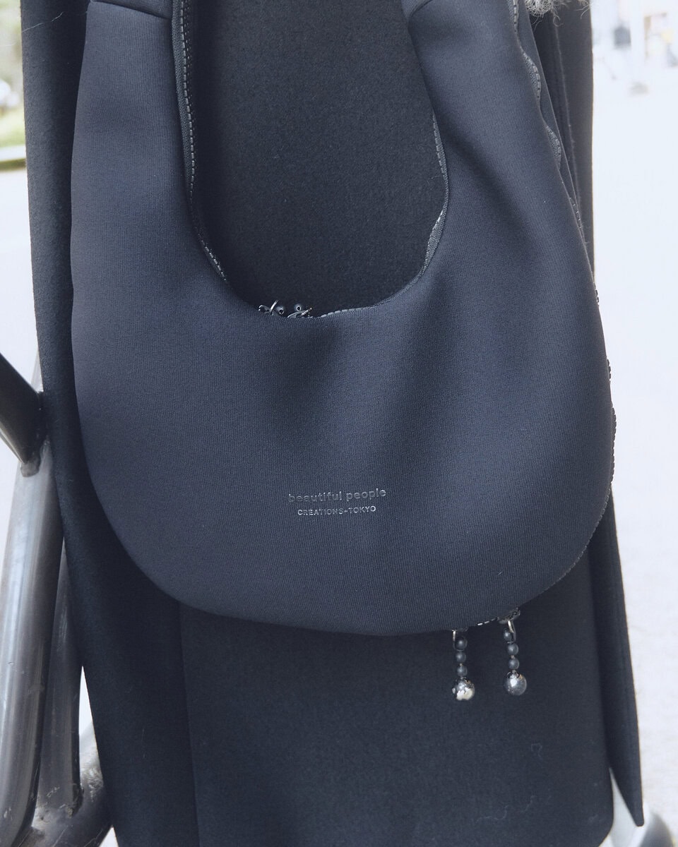 【スナップ】レイヤードは秋冬の醍醐味！ジャケットにコートを重ねて