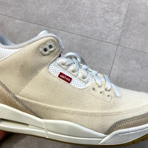 Levi's × Nike(リーバイス × ナイキ)のエアジョーダン3 レトロ SP