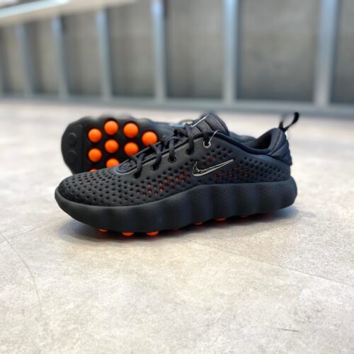 Nike(ナイキ)のマインド002