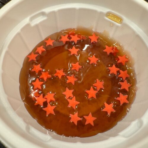 別添えの星をつけて自分で作れる仕様に