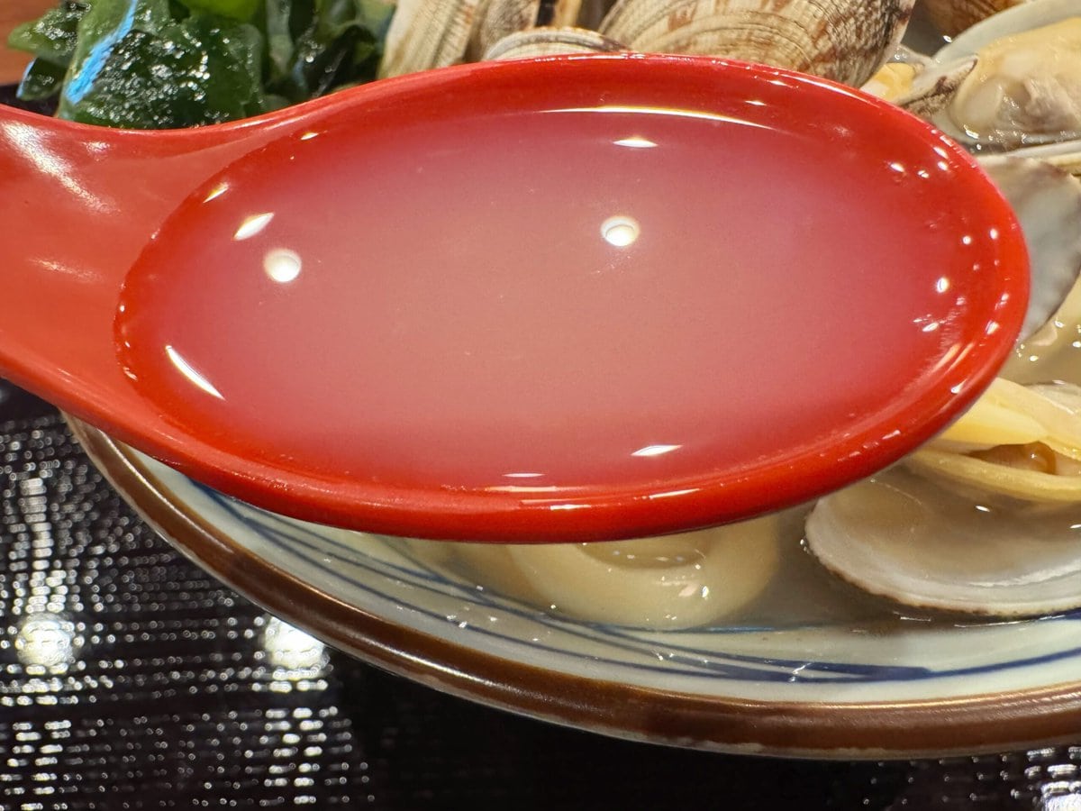 絶妙な塩味がたまらない飲み干したくなる美味しさのあさりだし