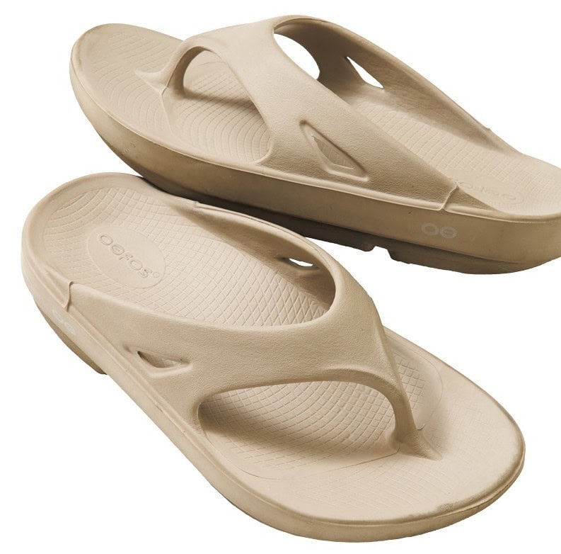 岸谷蘭丸さんのベストバイ OOFOSのNomad