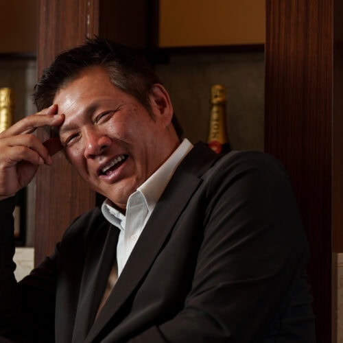 ドラフト2位で中日ドラゴンズから指名された山﨑武司は、プロ入団後すぐに星野からアメリカ留学を命じられた