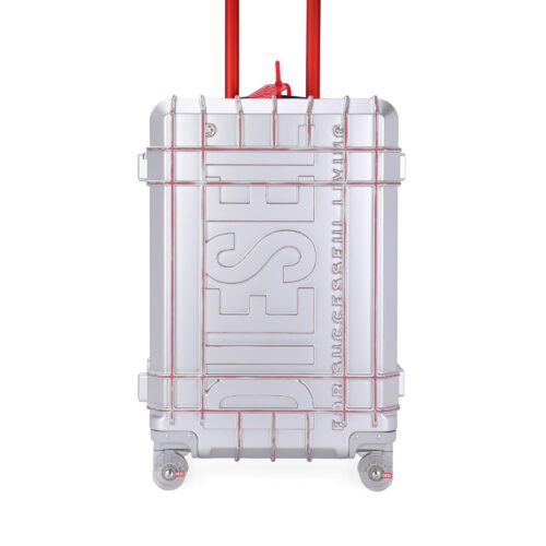 「TOOL-D」スーツケース ¥72,600（Lサイズ：H74×W51.5×D30cm、 容量：102L、 重量：5.8kg）