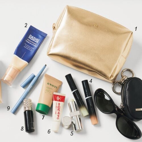 ヘアサロンANSWER代表、美容師・内田佳佑さんのポーチと中身