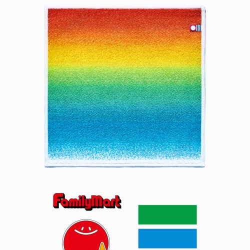 ブランド立ち上げから5周年を迎える2026年春夏のコンビニエンスウェアは、ファミリーマート45周年の皮切りとして記念カラーアイテムを発売するほか、シーズンカラーを定番アイテムに落とし込み、春の訪れを色鮮やかに彩るラインアップが控えている。