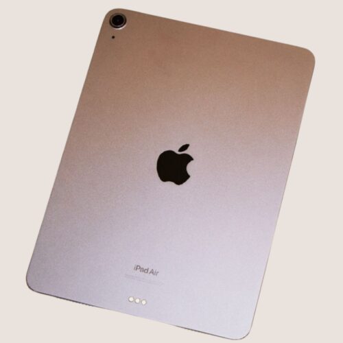 ダンス＆ボーカルグループ「THE JET BOY BANGERZ（TJBB）」TAKIさんのベストバイ　AppleのiPad Air