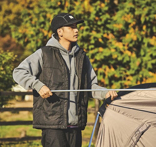 コールマンのパデッドベスト（ブラック）