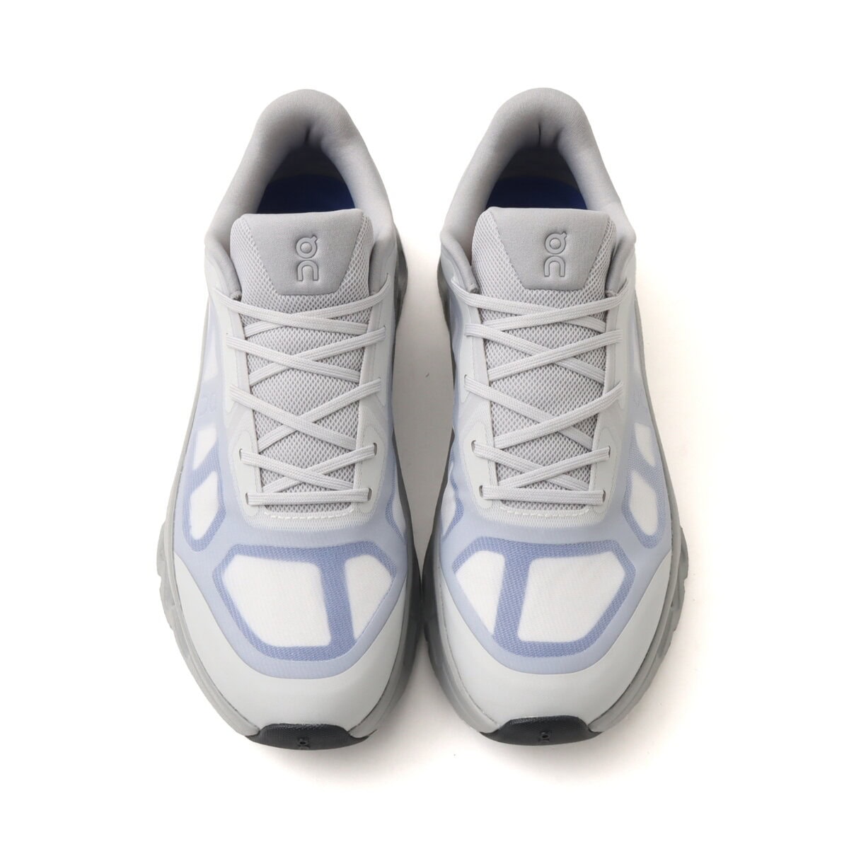 オンの「クラウドティルト リミックス 1」¥24,200