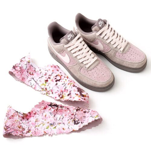ナイキの「エア フォース 1 '07 プレミアム“チェリー ブロッサム”」¥19,800