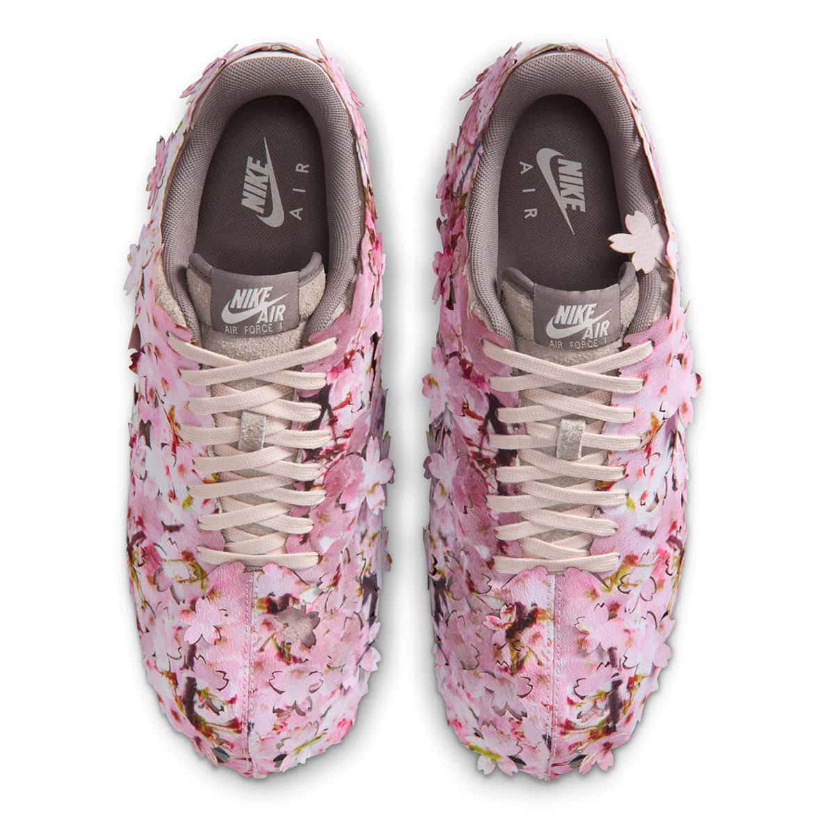 ナイキの「エア フォース 1 '07 プレミアム“チェリー ブロッサム”」¥19,800