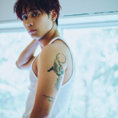 神谷健太1st写真集 光と影 未公開カット&インタビュー