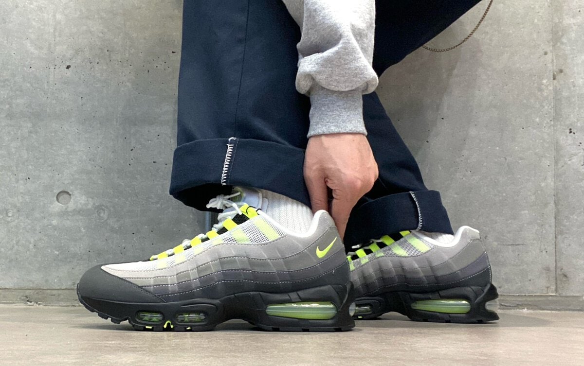 Nike(ナイキ)のエアマックス95 OG ビッグバブル "ネオンイエロー/イエローグラデ" (2025/2026)