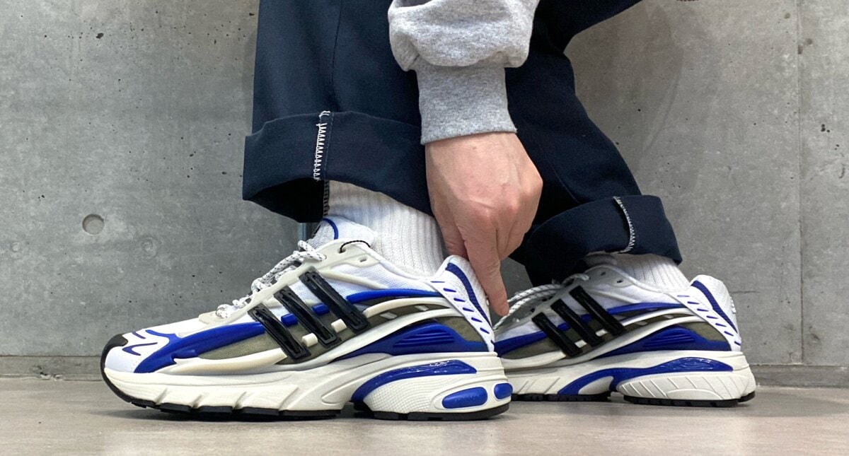 Pharrell Williams × adidas（ファレル・ウィリアムス × アディダス）のジェリーフィッシュ 