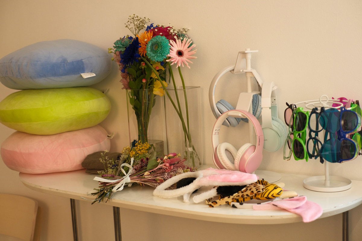 【独占】Tinder中の人が教える「2026年の出会い方」。ミュージック&占星術モードで、アプリ疲れを防ぐ“自分流”の恋活術