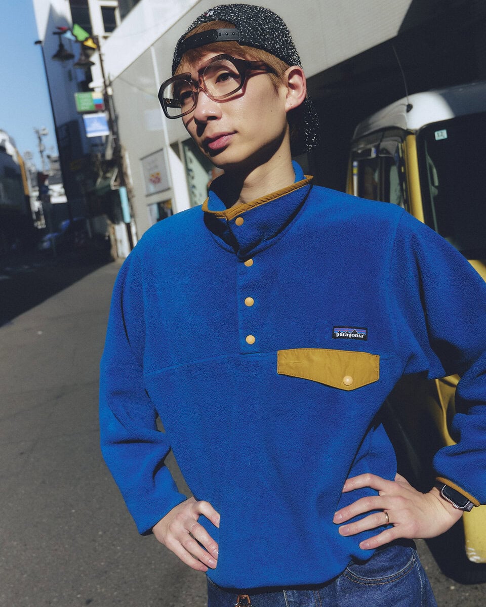 【スナップ】休日散歩スタイルはフリース＆デニムと青系統でまとめて