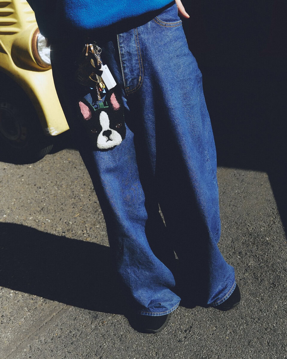 【スナップ】休日散歩スタイルはフリース＆デニムと青系統でまとめて