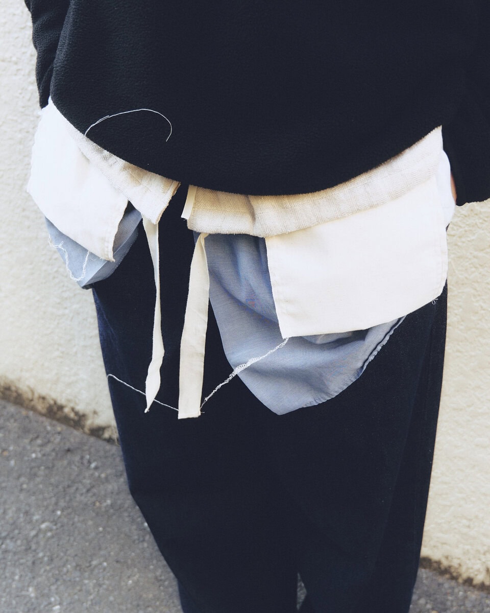 【スナップ】寒いので（？）とにかくレイヤード！ユニークなサングラスにも視線集中