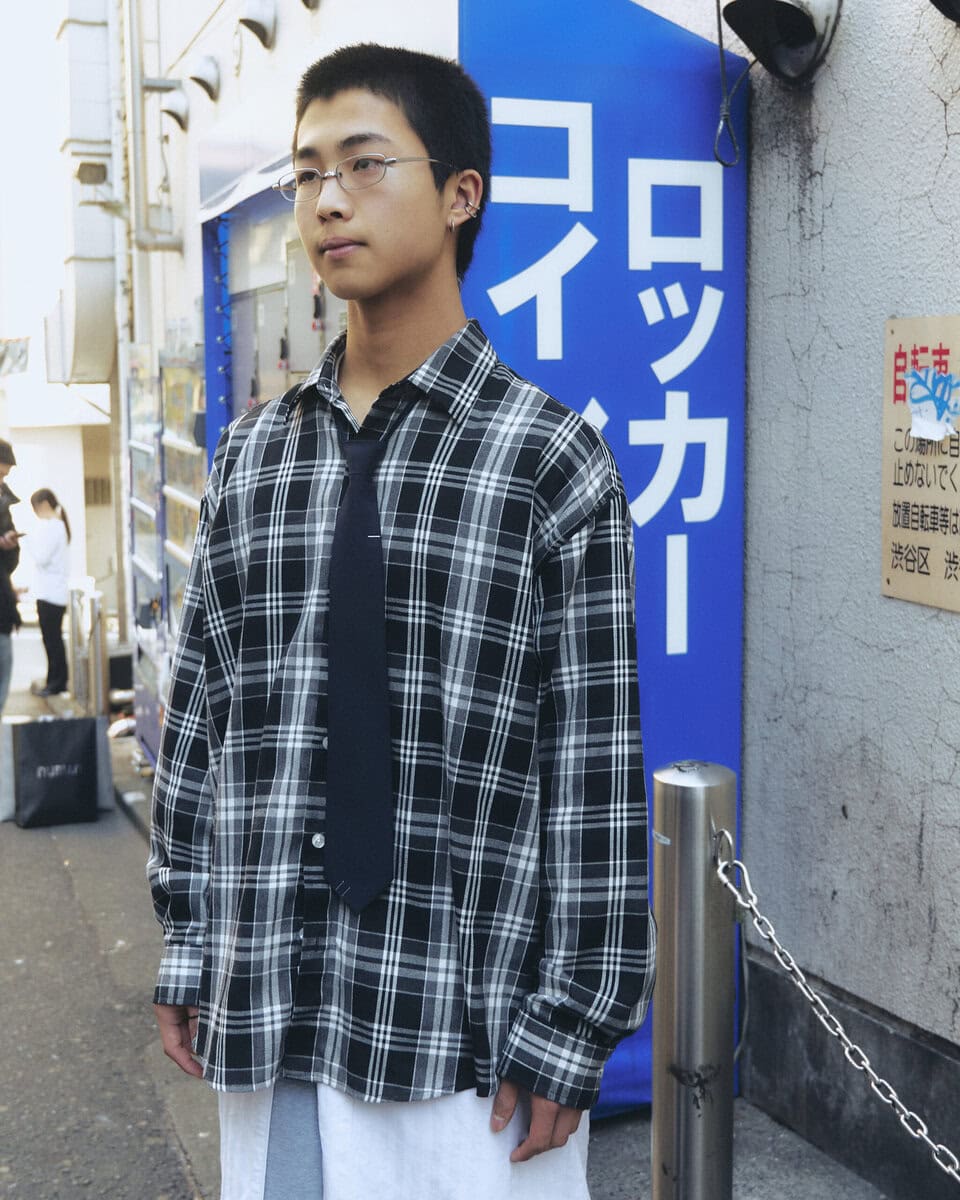 【スナップ】ホテルにあったガウンをレイヤードするという「お洒落偏差値」の高さ