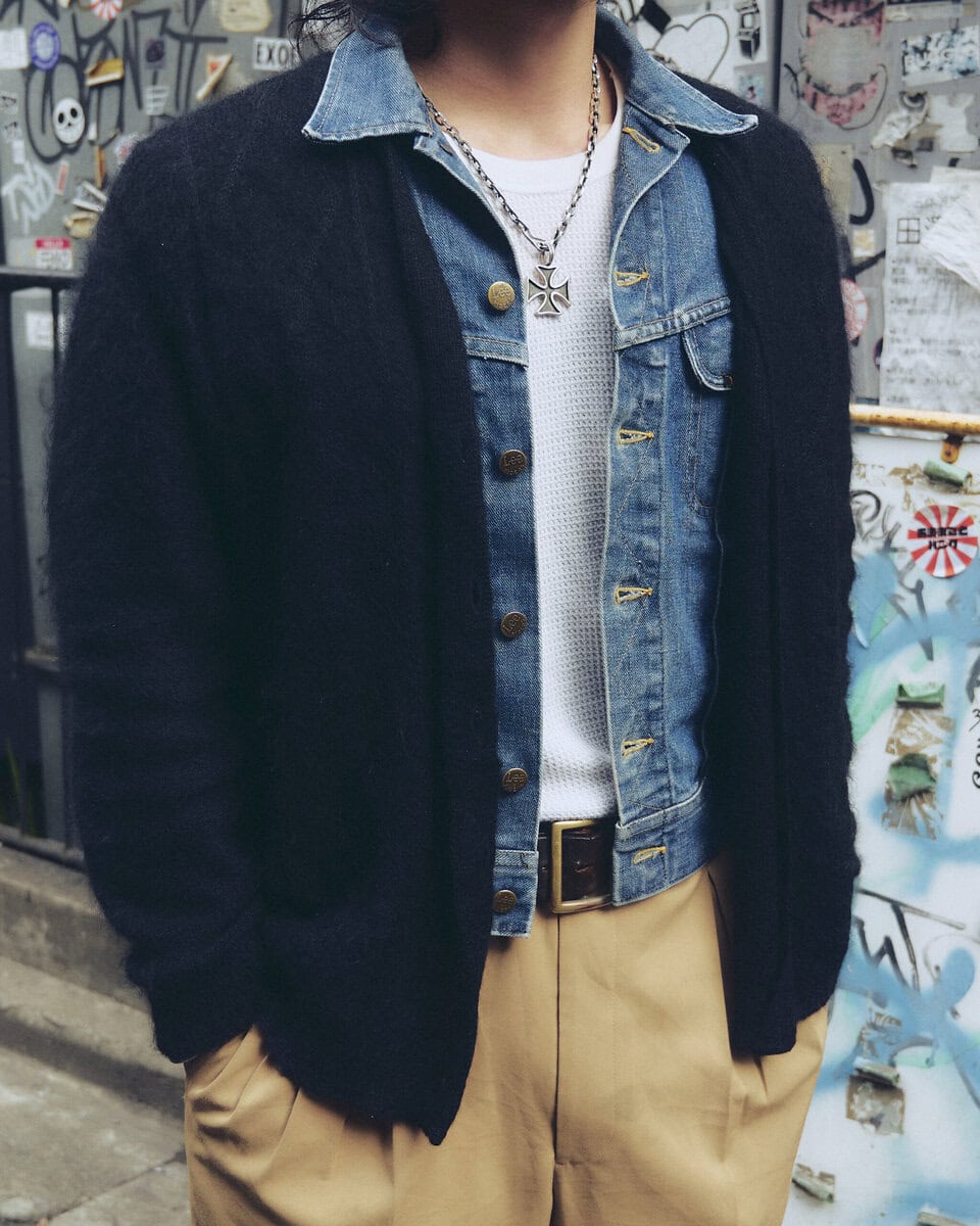 【スナップ】Leeの短丈Gジャンをインナー使いしているのが肝