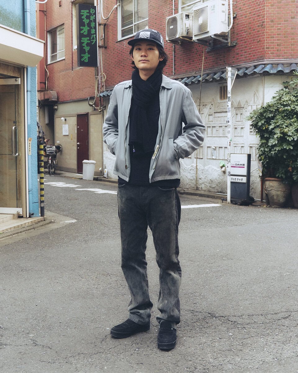 【スナップ】すべてのアイテムをジャストサイズで。ただし首元に“やや”ボリュームを