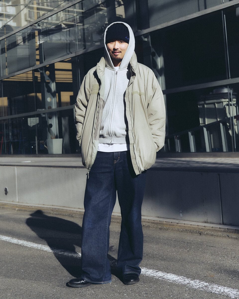 【スナップ】ジャストサイズのフーディ―の裾から白Teeをチラ見せさせたのがポイント