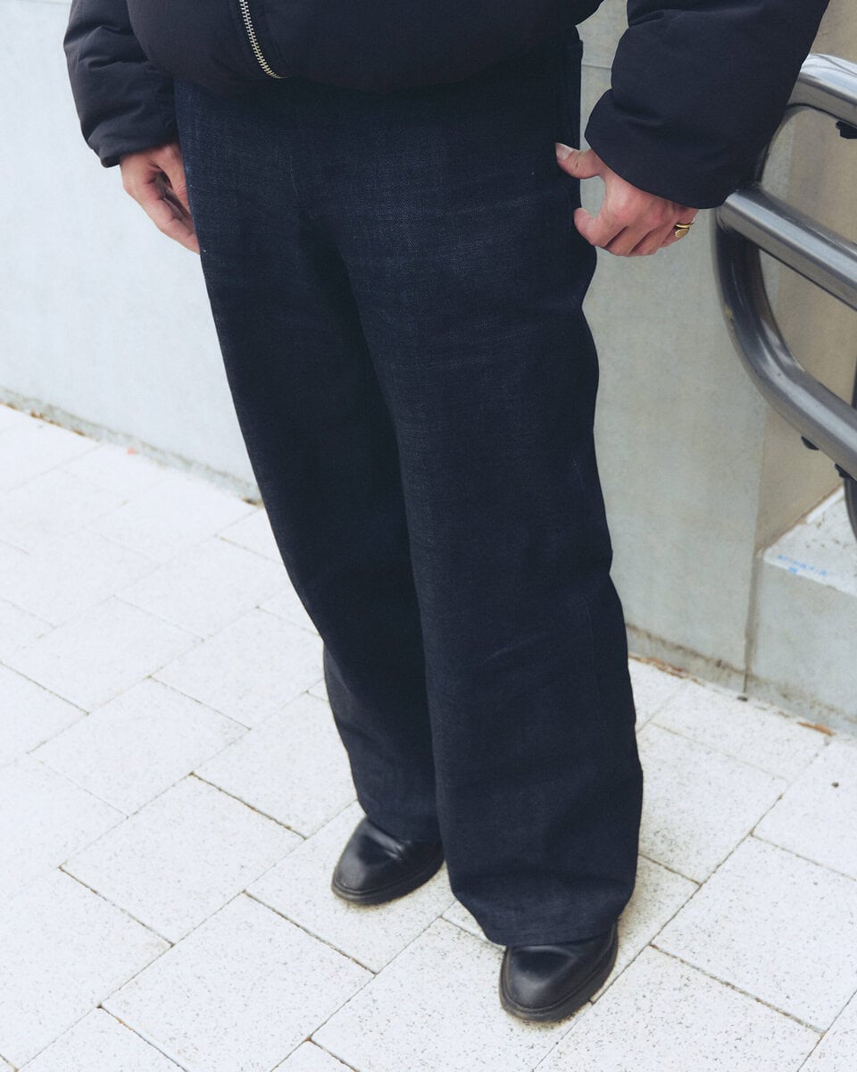 【スナップ】英国薫る足元のクロケット&ジョーンズでグッと上品なムードに