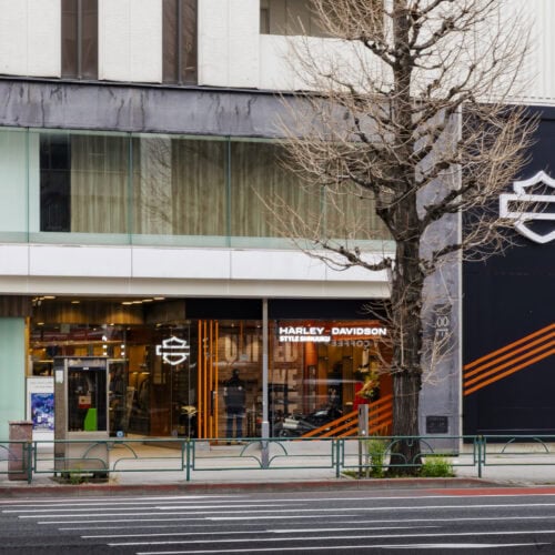 Harley-Davidson（ハーレーダビッドソン）のアパレルや雑貨を専門的に販売する国内唯一のライフスタイルストア「ハーレーダビッドソン STYLE 新宿」が2026年3月20日（金）にグランドオープンした。