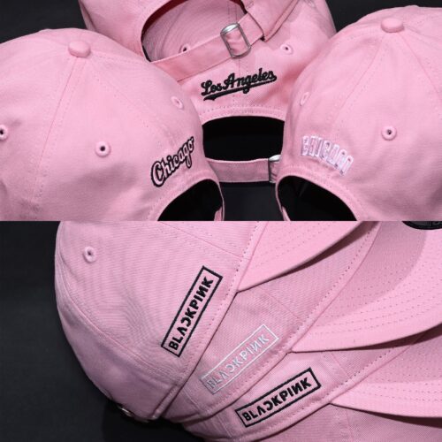 フロントに BLACKPINK のハートロゴをレイアウト、右サイドに BLACKPINK のボックスを配置したアイコニックなデザインに仕上げられている。