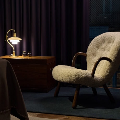 「“北欧っぽい”とは一線を画す」75年の時を経て蘇ったクラムチェアの、震えるほど美しい機能美