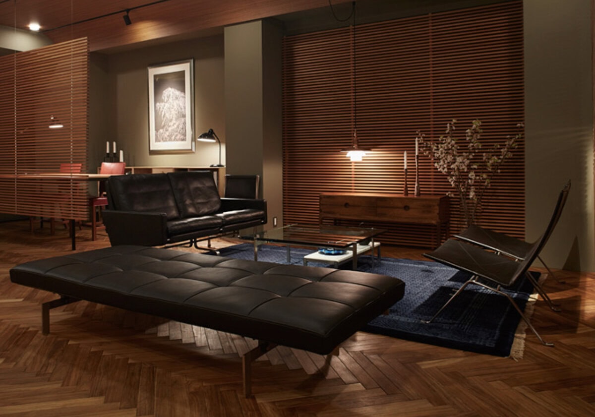 「“北欧っぽい”とは一線を画す」75年の時を経て蘇ったクラムチェアの、震えるほど美しい機能美