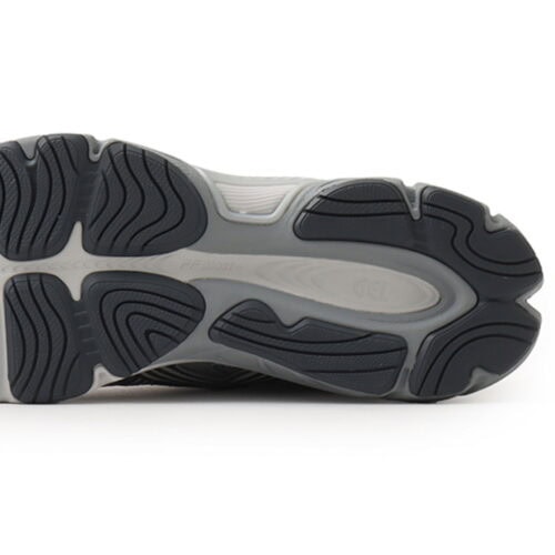 アシックス スポーツスタイルの「ゲル-エヌワイシー 2.0」¥20,900