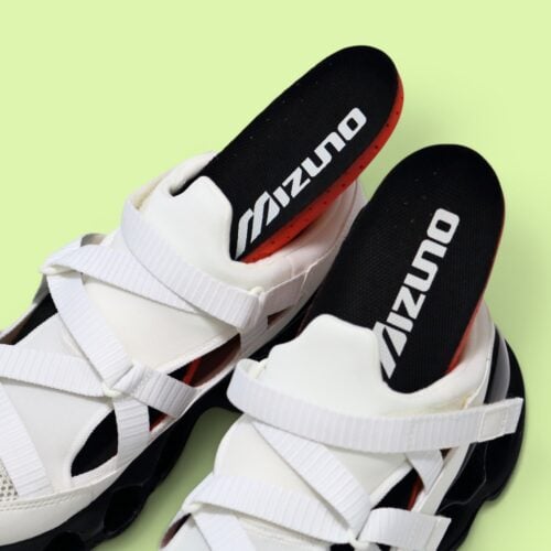 ミズノの「ウェーブプロフェシーストラップ」¥20,900