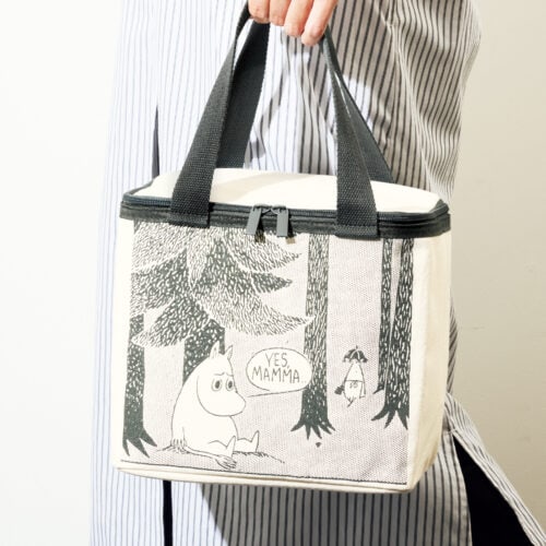 リンネル7月号の付録は「スクエア型でたっぷり入る！お出かけ保冷バッグ」ムーミンのプリントがおしゃれ