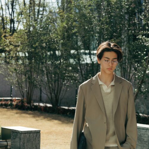 気軽に羽織れる『デサント オルテライン アイオー』のジャケット