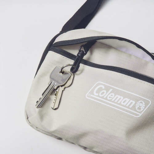 smart6月号特別付録 コールマンの背面メッシュ＆キーフック付きショルダーバッグ