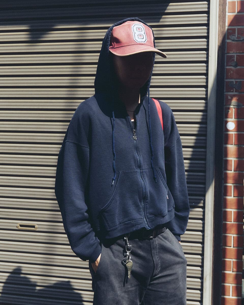 【30代スナップ】足元のヴァンズスリッポンでストリート感を演出