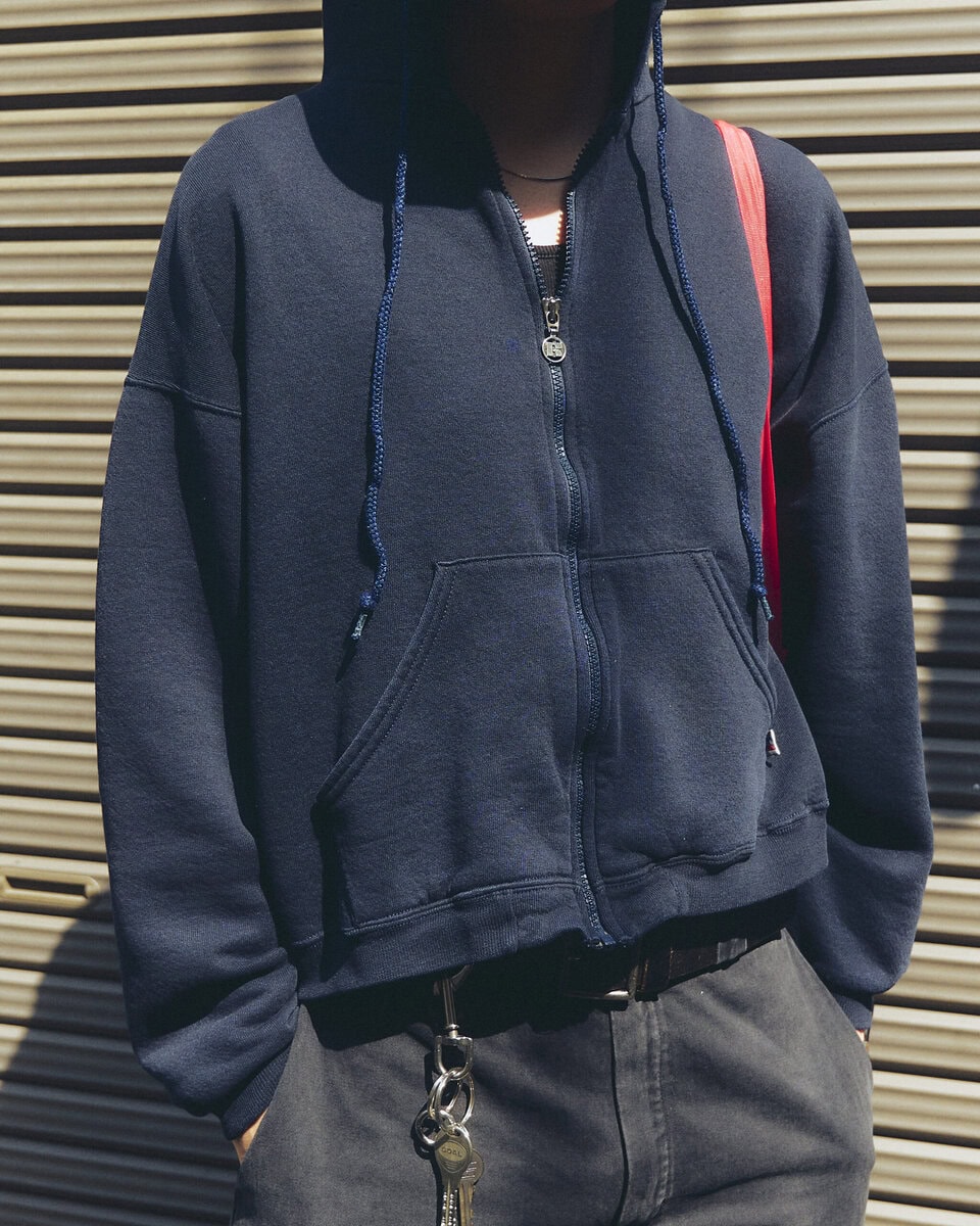 【30代スナップ】足元のヴァンズスリッポンでストリート感を演出