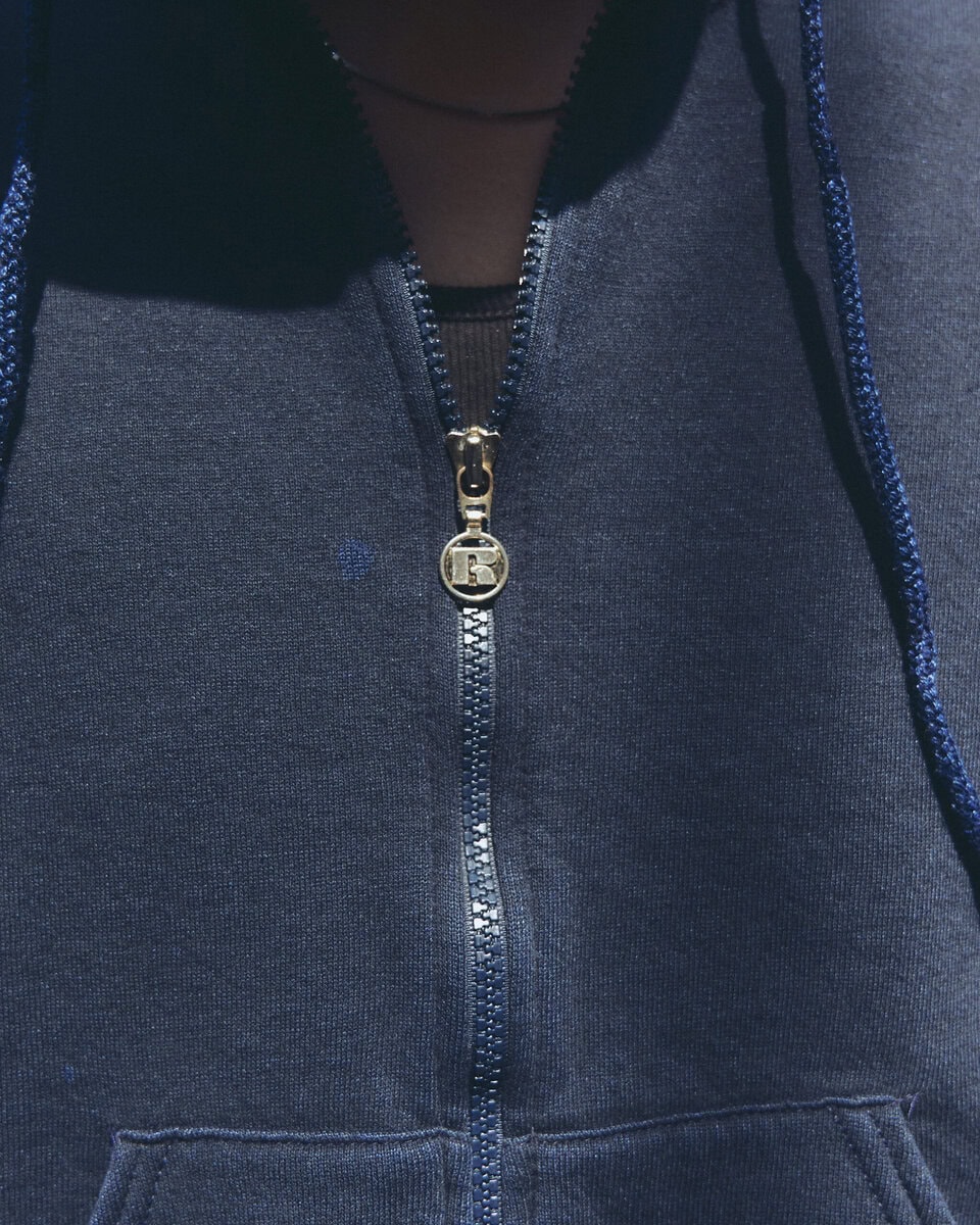 【30代スナップ】足元のヴァンズスリッポンでストリート感を演出