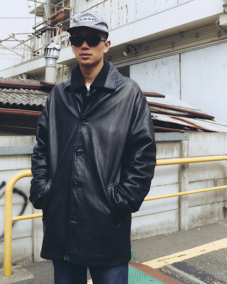 【スナップ】男臭さの中に抜け感を意識。90年代アディダスキャップが“いい味”を演出