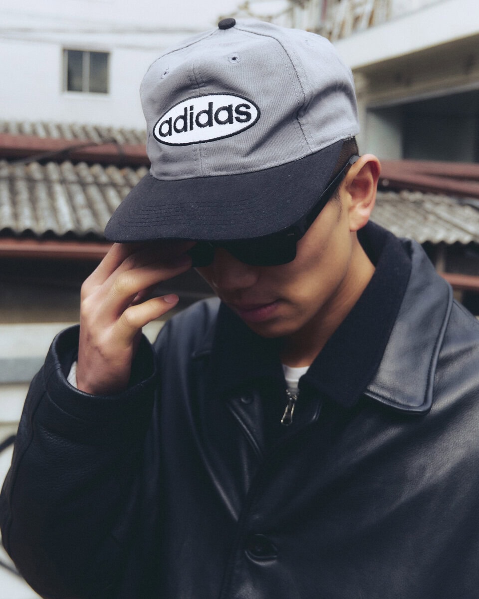 【スナップ】男臭さの中に抜け感を意識。90年代アディダスキャップが“いい味”を演出