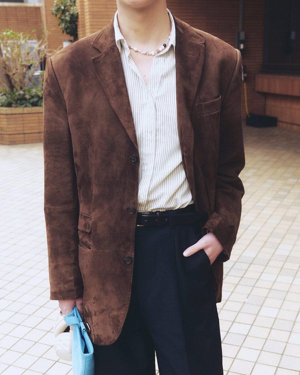 【スナップ】クラシックな中に色気を!ジャケット&シャツ合わせの妙