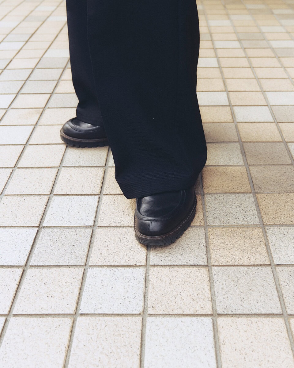 【スナップ】クラシックな中に色気を!ジャケット&シャツ合わせの妙