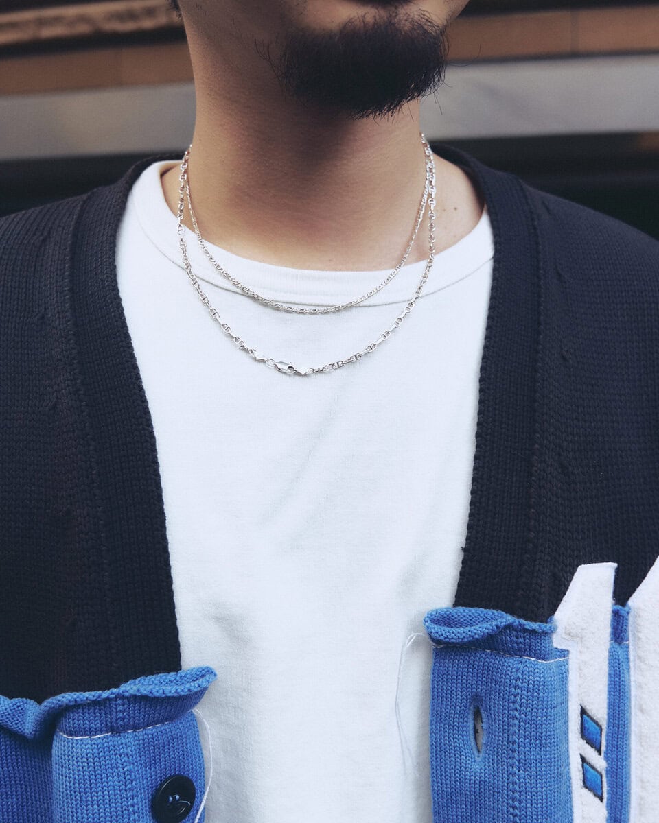 【スナップ】短丈カーディガン&白Tインで軽やかに春らしく