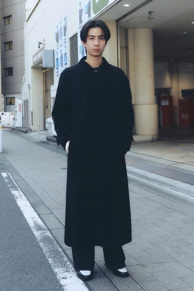 【スナップ】スタイルをさらによく見せるロング丈のコートで大人っぽく