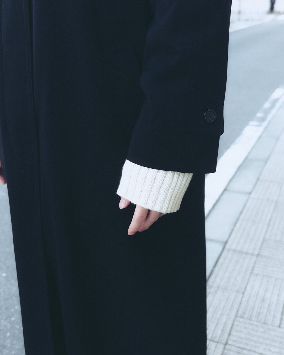 【スナップ】スタイルをさらによく見せるロング丈のコートで大人っぽく