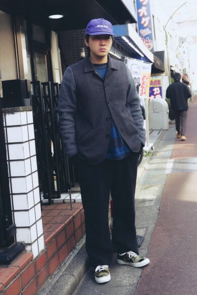 【20代スナップ】インナーとスニーカーの柄がいいスパイスに