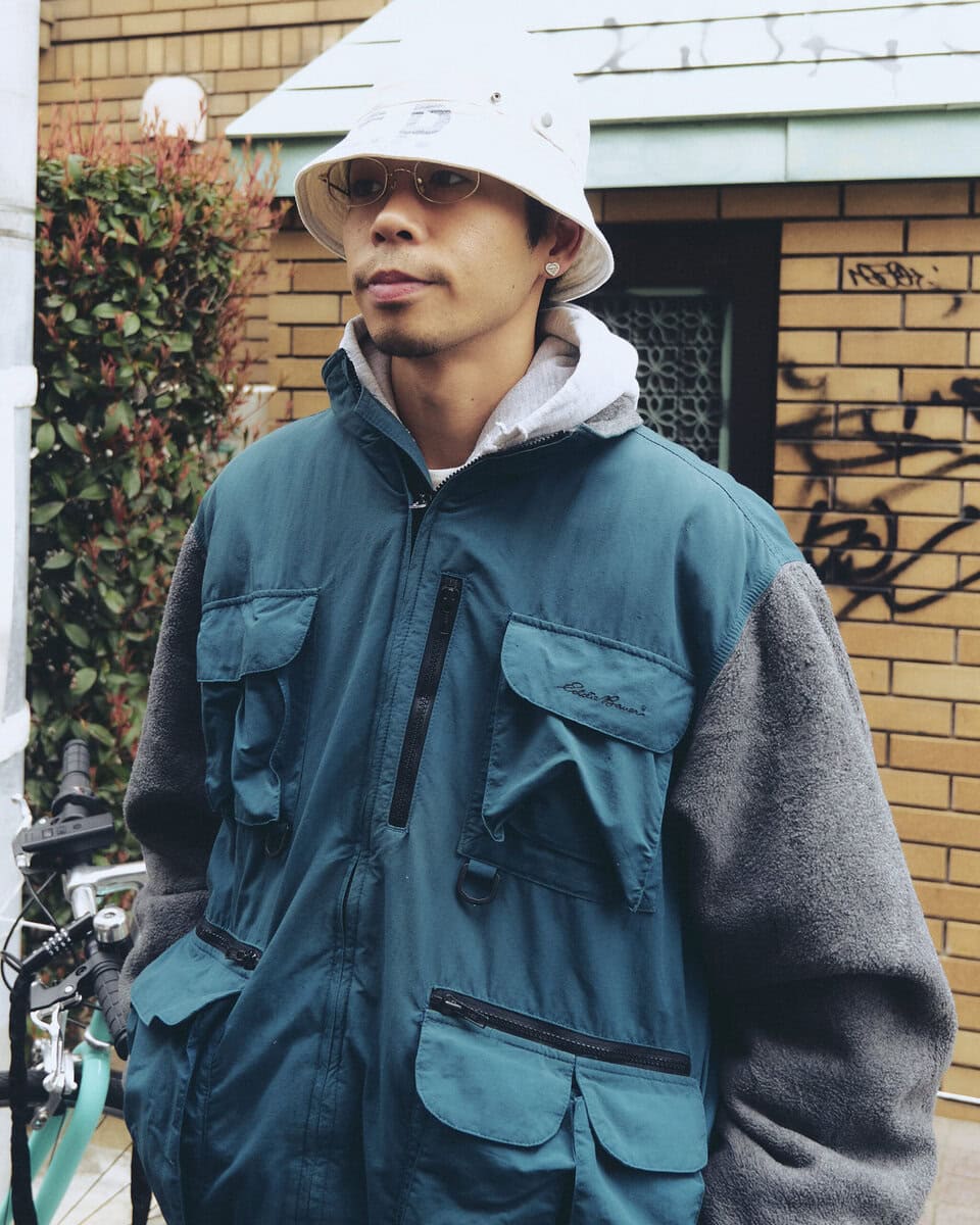 【20代スナップ】グレーのスウェットをベースに色物をいい塩梅に足して