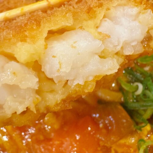 一般的なすり身タイプとは一線を画すザクッ・プリッとした食感と海老本来の濃厚な旨味が楽しめる本格派
