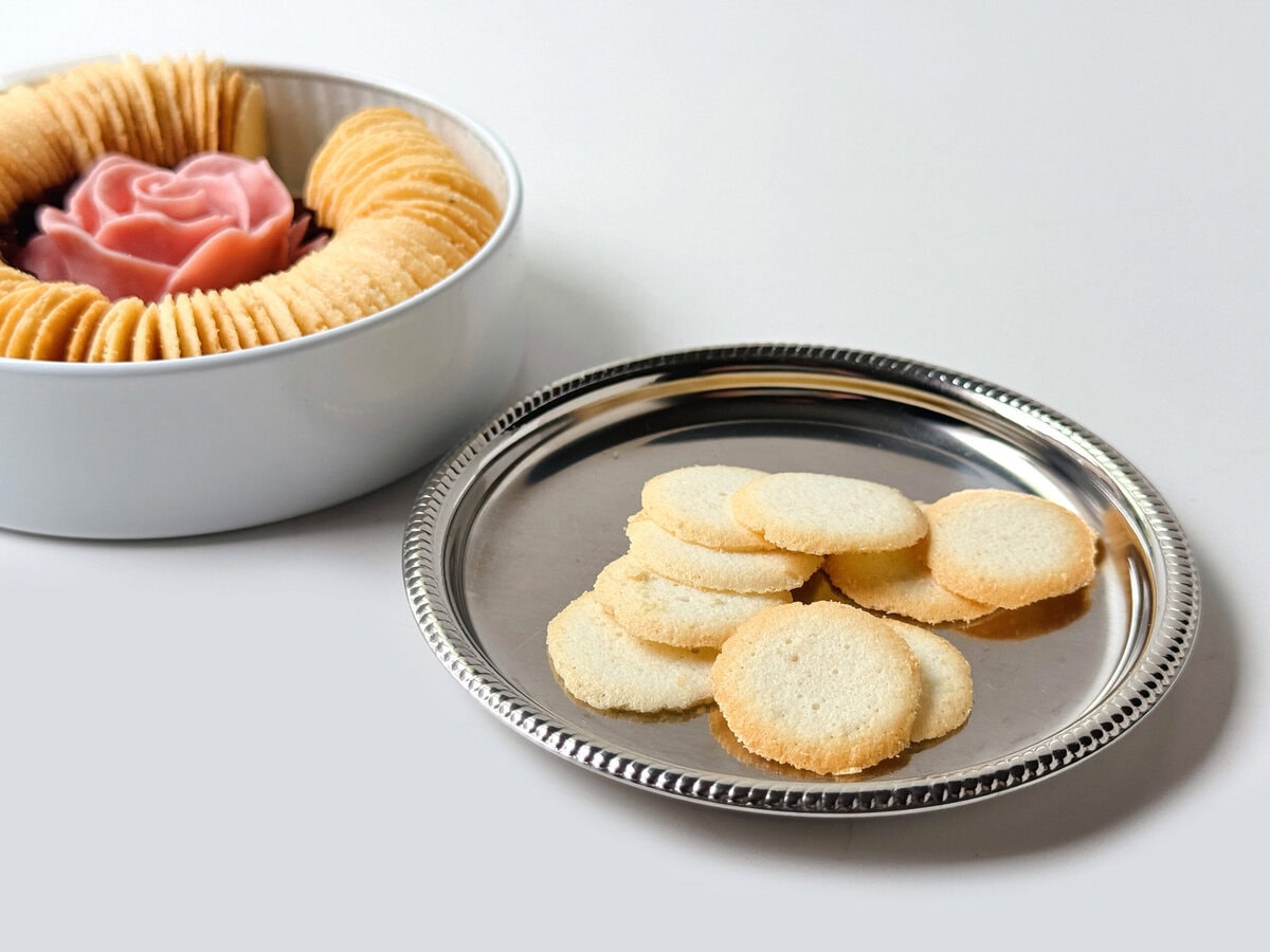 J.DEUX CERCLE リングバニラ ローズチョコ(缶)